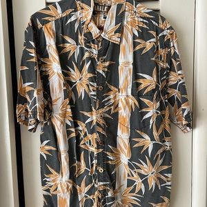 Kahala button up